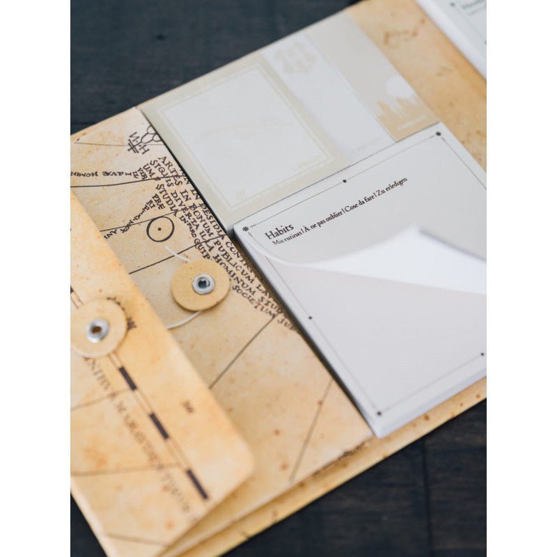 Hario Poterio – savaitės planuoklis su lipniais lapeliais (19,3 x 16,5 cm)