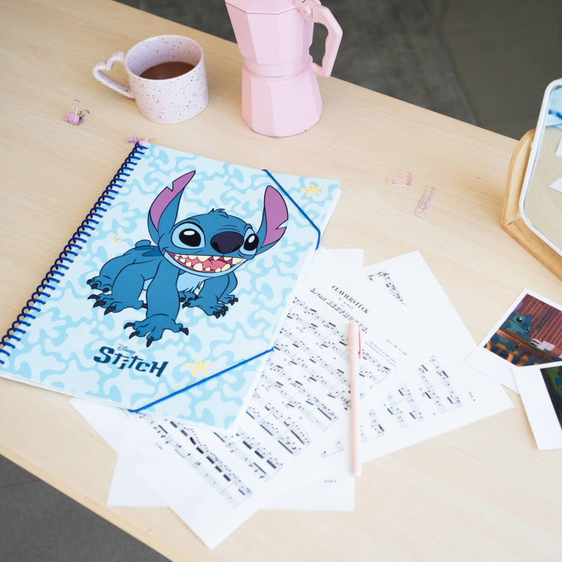 Disney Stitch – A4 aplankas su guma + 30 skaidrių įmautėlių