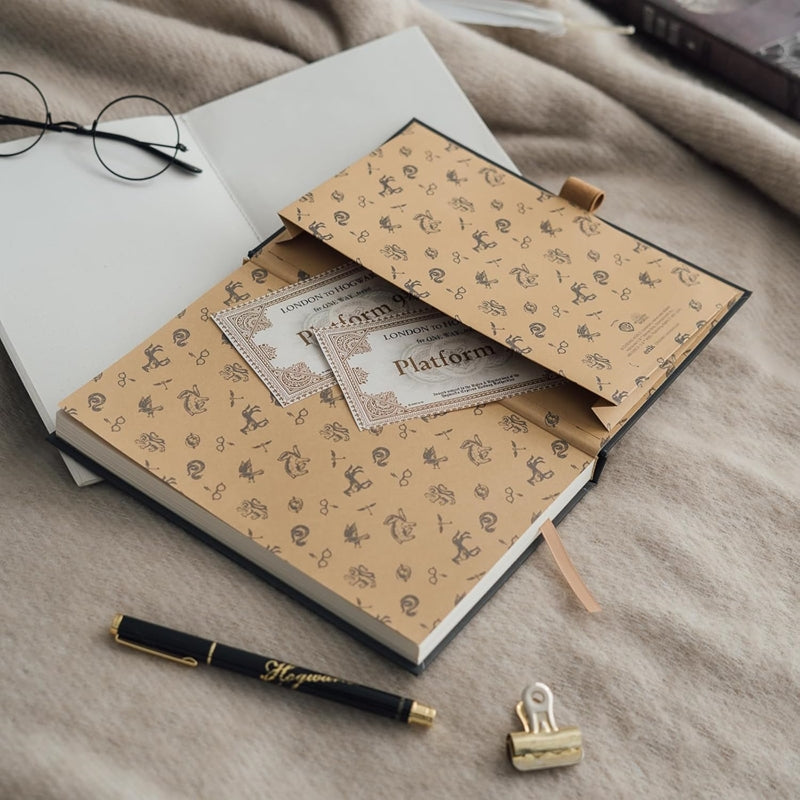 Hario Poterio A5 formato sąsiuvinis su rašikliu „Hogwarts“