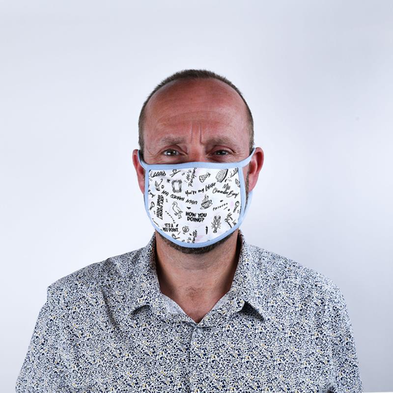 Friends – Apsauginė kaukė su trigubu filtru