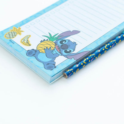 Disney Stitch – Magnetinis bloknotas / pirkinių sąrašas ant šaldytuvo + pieštukas iš "Tropical" kolekcijos (10 x 21 cm)