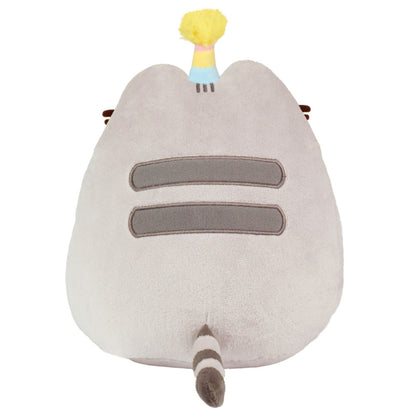 Pusheen - Pliušinis talismanas su gimtadienio kepuraite ir tortu 24 cm