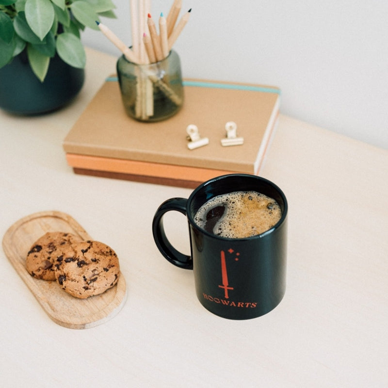 Harry Potter - Keraminis puodelis dovanų dėžutėje 350 ml Gryffindor